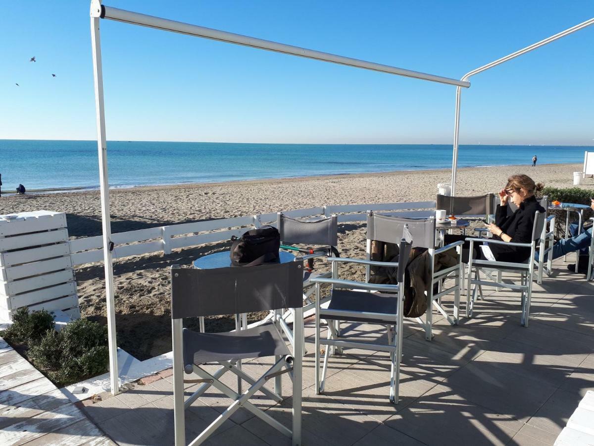 Attico Sul Mediterraneo Ostie Extérieur photo